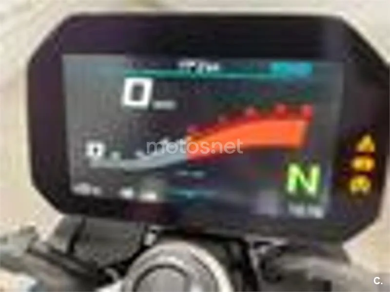 BMW F 900 R – Vista 6
