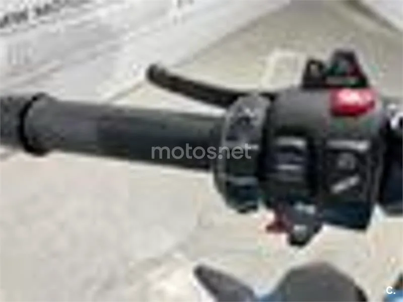 BMW F 900 R – Vista 7