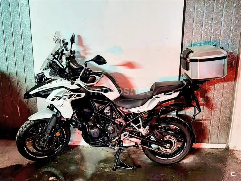 Benelli TRK 502 - Vista 12