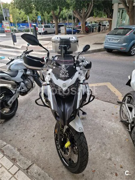 Benelli TRK 502 – Vista 7