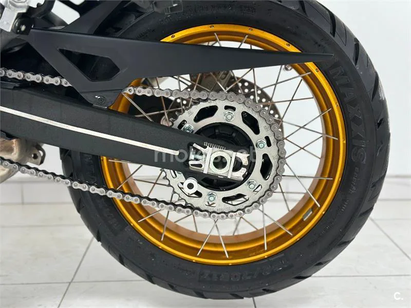 QJ Motor SRT 900 SX – Vista 33