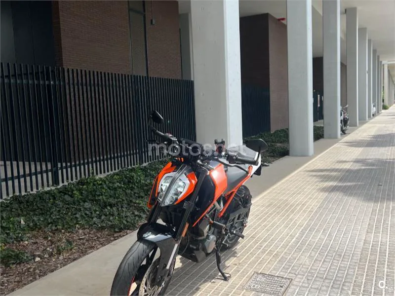 KTM 125 – Vista 5