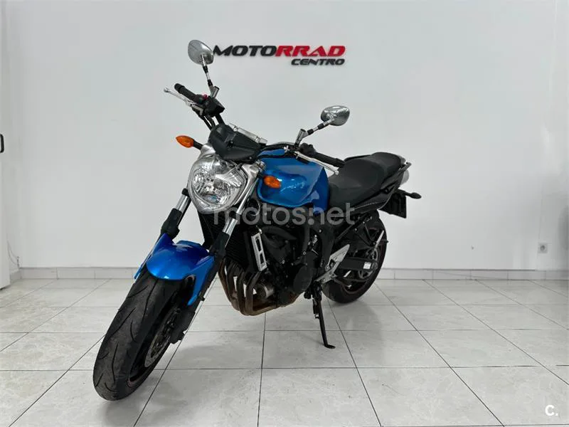 Yamaha FZ6 S2 – Vista 3