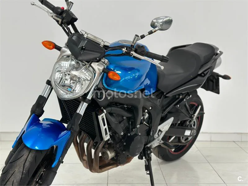 Yamaha FZ6 S2 – Vista 5