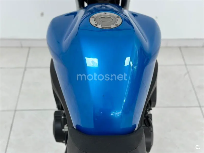 Yamaha FZ6 S2 – Vista 9