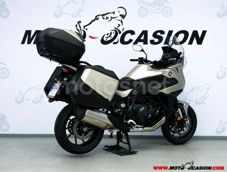 Honda NT1100 – Vista 3