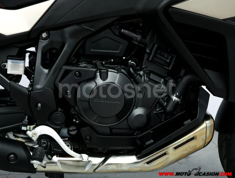Honda NT1100 – Vista 5