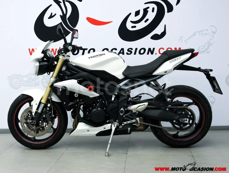 Triumph Street Triple – Vista 6