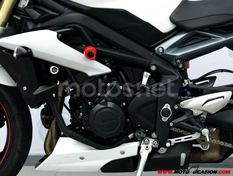 Triumph Street Triple – Vista 9