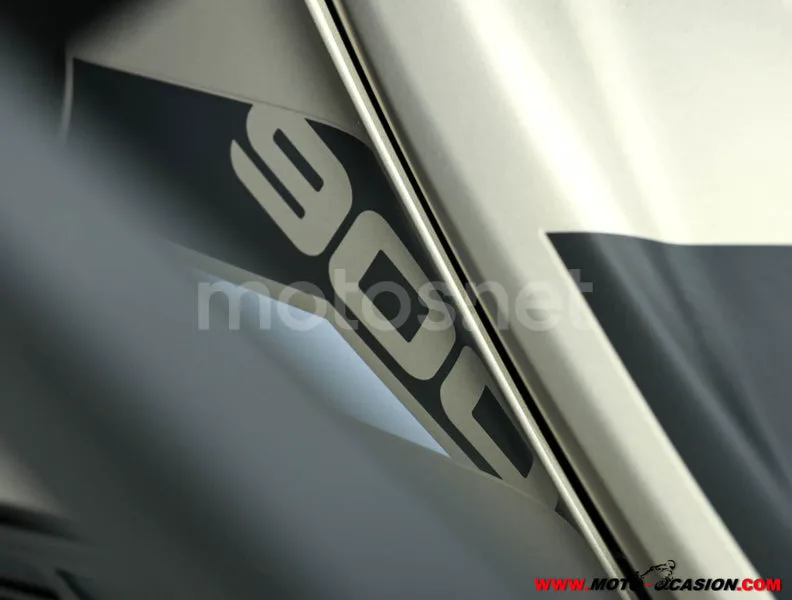 Triumph Tiger 900 – Vista 8