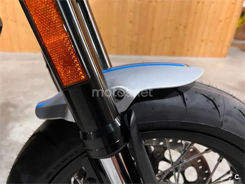 Ducati Scrambler – Vista 30