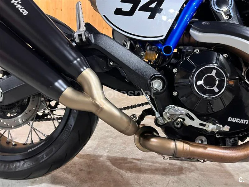Ducati Scrambler – Vista 46