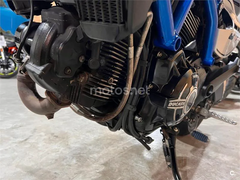 Ducati Scrambler – Vista 71