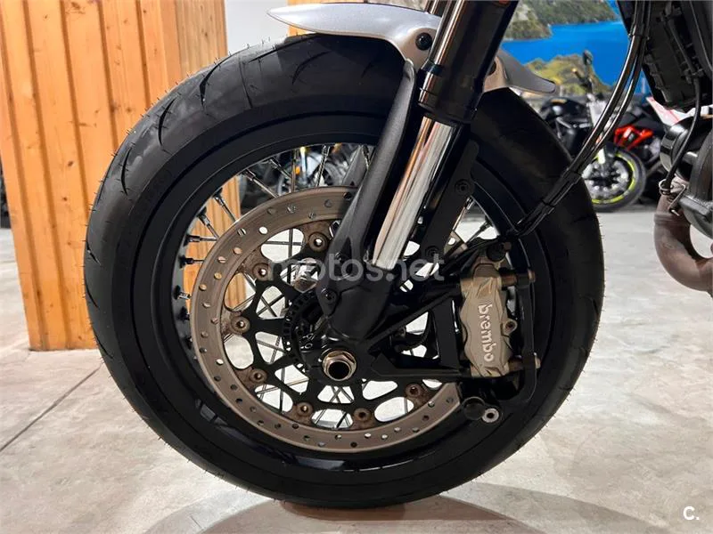 Ducati Scrambler – Vista 73