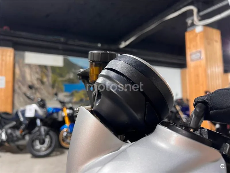 Ducati Scrambler – Vista 75