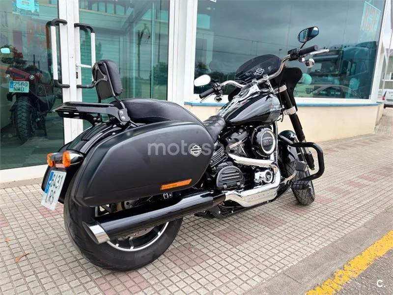 Harley-Davidson Sport Glide – Vista 12
