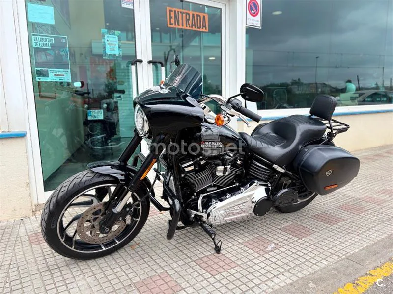 Harley-Davidson Sport Glide – Vista 17