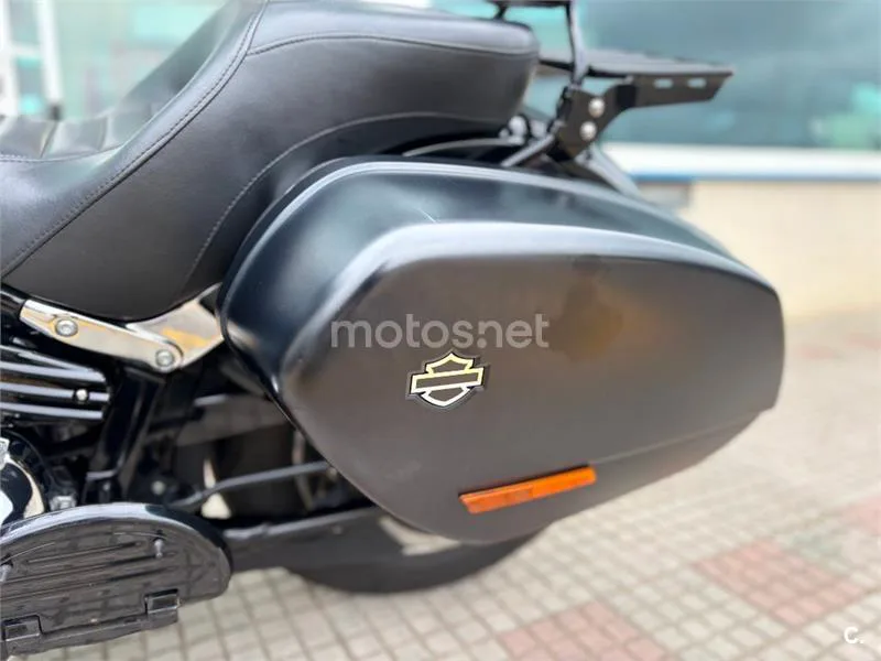 Harley-Davidson Sport Glide – Vista 21