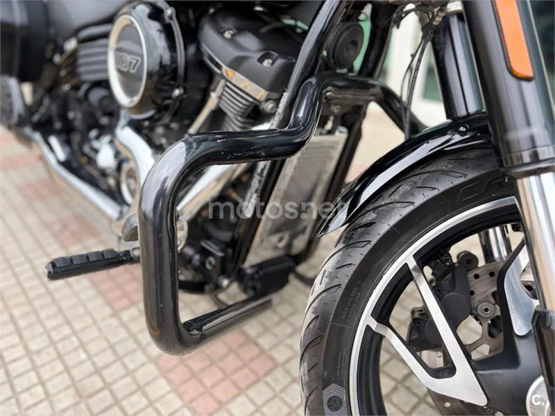 Harley-Davidson Sport Glide – Vista 5