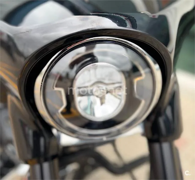 Harley-Davidson Sport Glide – Vista 7