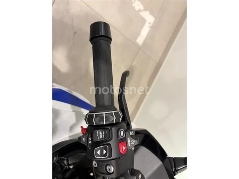 BMW R 1300 RS – Vista 7