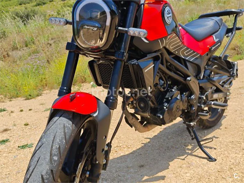 Benelli Leoncino 125 – Vista 3