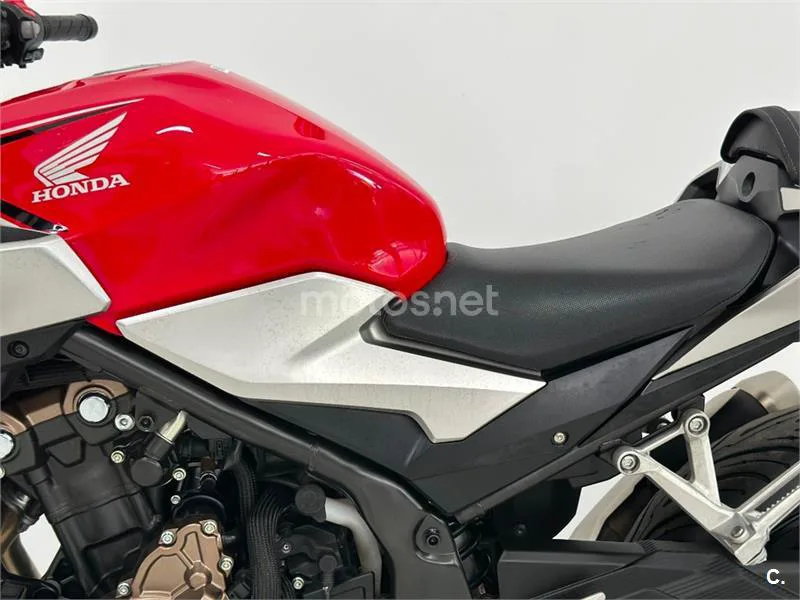 Honda CB 500 F – Vista 19
