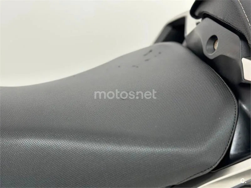 Honda CB 500 F – Vista 22