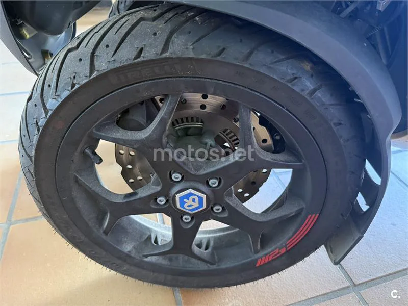 Piaggio MP3 500 HPE Sport – Vista 6