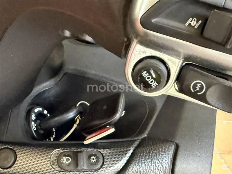Piaggio MP3 500 HPE Sport – Vista 8