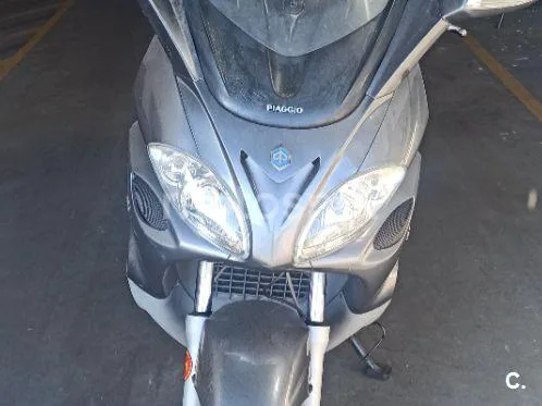 Piaggio X9 250 Evolution – Vista 4