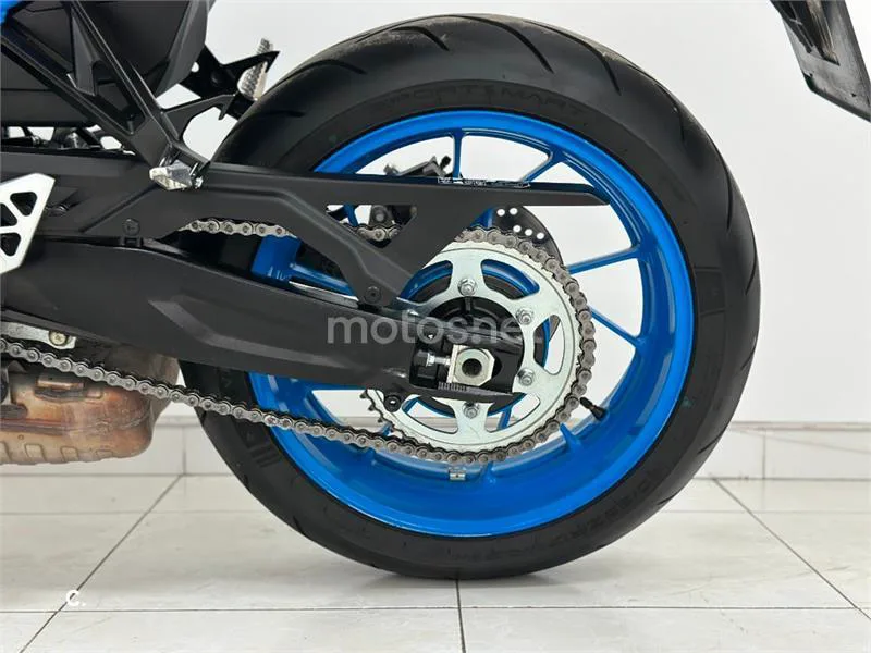 Suzuki GSX-8S – Vista 23