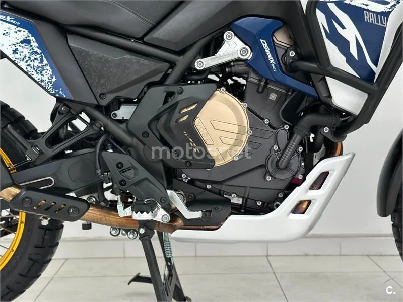 Voge DS 800 Rally – Vista 12