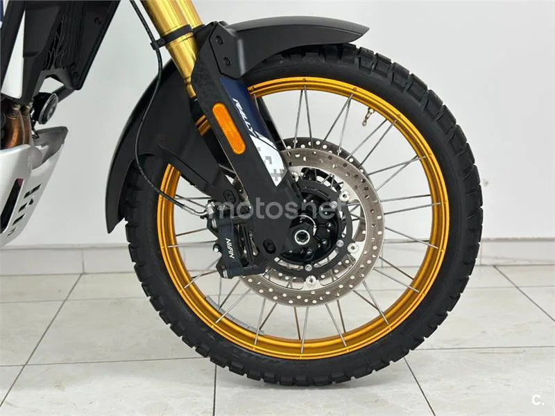 Voge DS 800 Rally – Vista 14