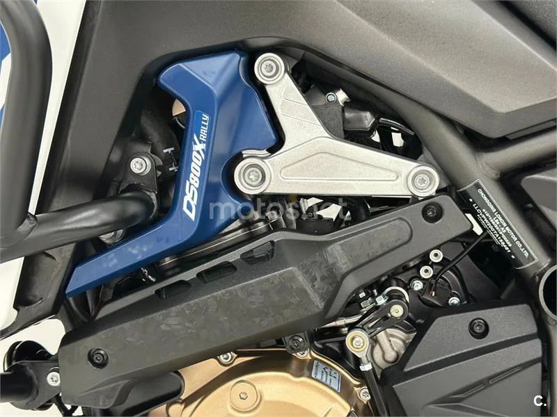 Voge DS 800 Rally – Vista 24