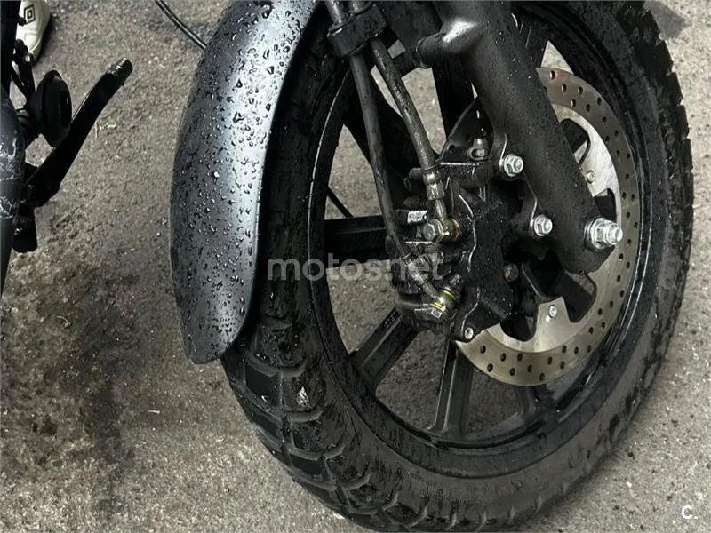 Keeway K-Light 125 – Vista 16