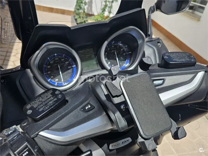 Yamaha TMAX 530 – Vista 3