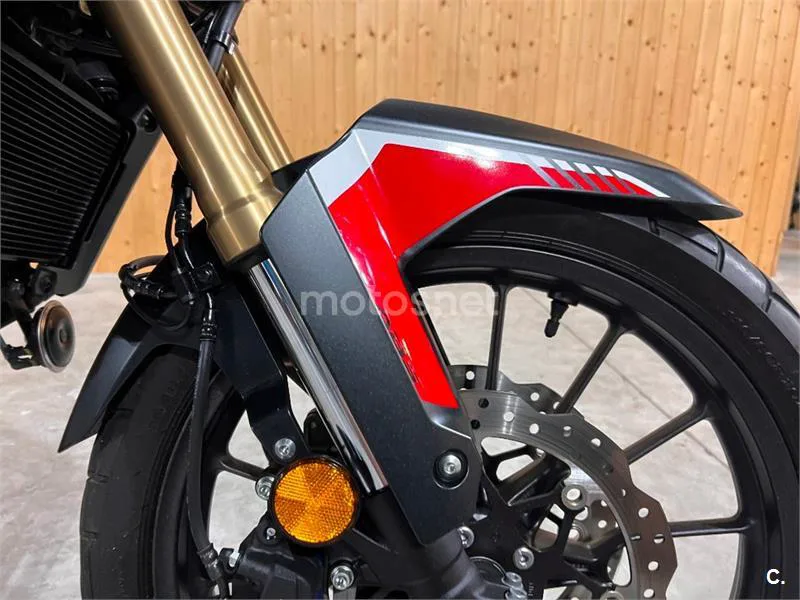 Honda CB 500 X – Vista 33
