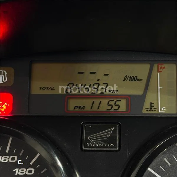 Honda XL 1000 V Varadero – Vista 11