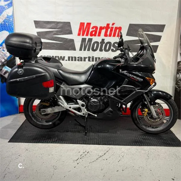 Honda XL 1000 V Varadero – Vista 3
