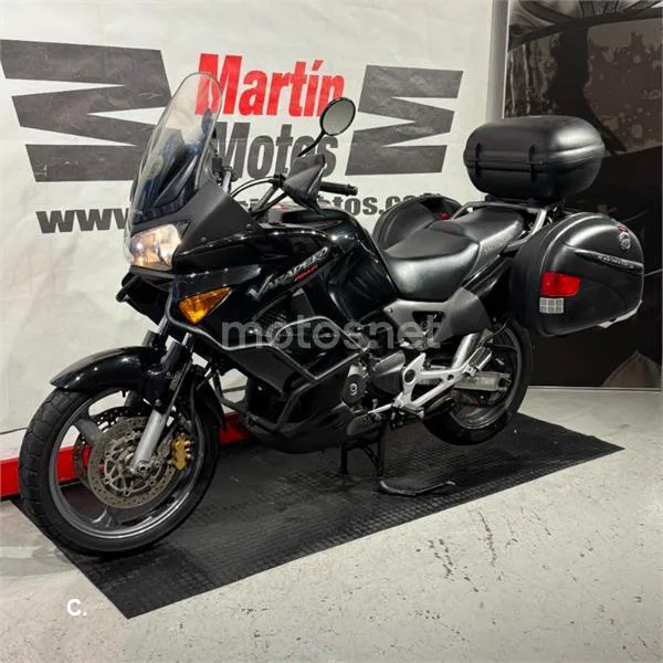 Honda XL 1000 V Varadero – Vista 6