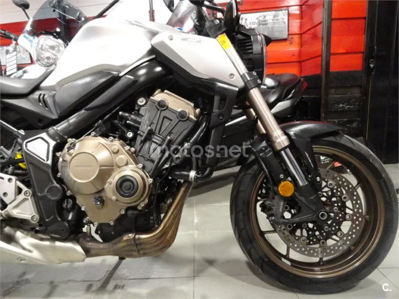 Honda CB 650 R – Vista 3