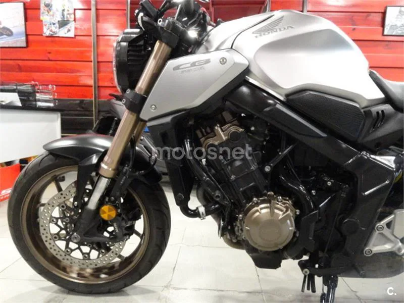 Honda CB 650 R – Vista 5