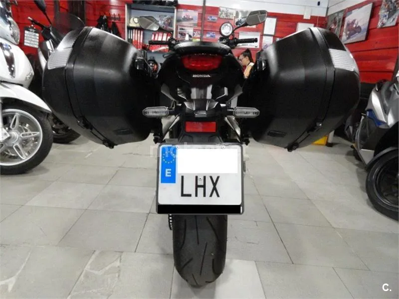 Honda CB 650 R – Vista 7