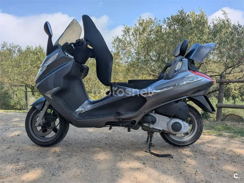 Piaggio X8 250 – Vista 5