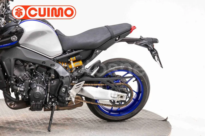 Yamaha MT-09 – Vista 30