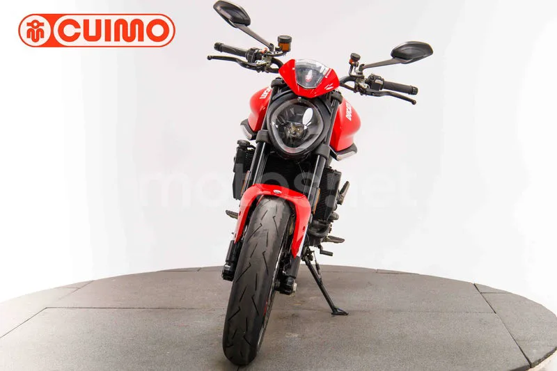 Ducati Monster – Vista 14