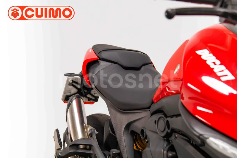 Ducati Monster – Vista 18