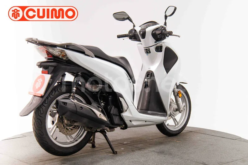 Honda SH 125i – Vista 7