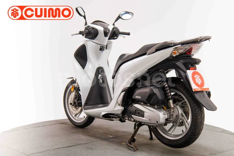 Honda SH 125i – Vista 10